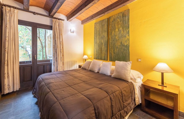 Country House 'Alojamiento Casiopea' with Mountain View and Wi-Fi