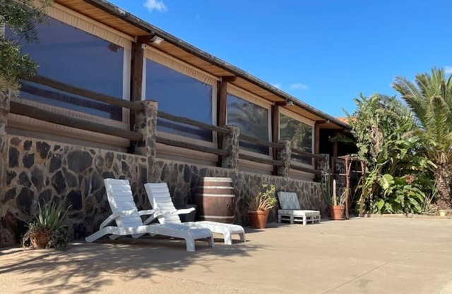 Country Home With Horses in Telde