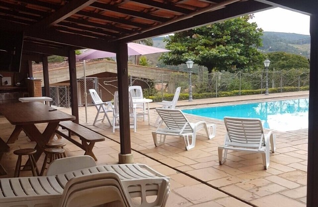 Country house with swimming pool /Monte Alegre do Sul (near Serra negra)