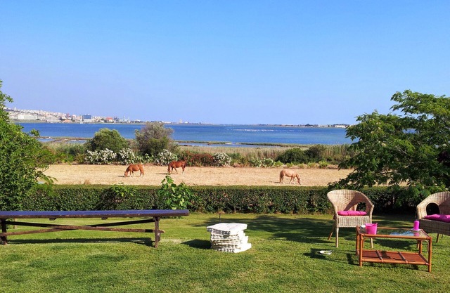 Country House a step away from Cagliari with swimming pool