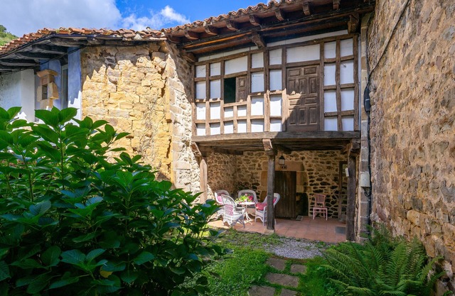Country House 'Apartamento 3' with Mountain View, Private Garden and Wi-Fi
