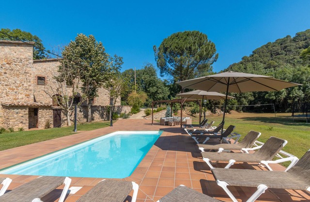 Country House 'Can Janet' with Mountain View, Private Pool and Wi-Fi
