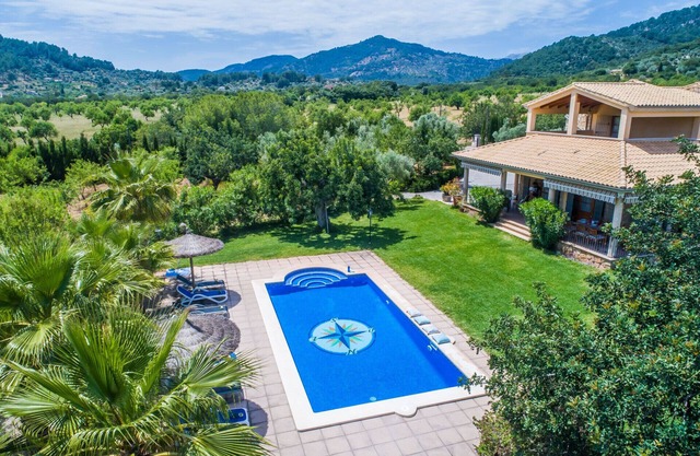 Country house Cas Mestre with pool in Mallorca