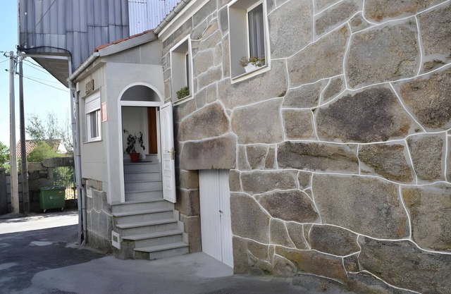 Country House 'Casa Chuca' with Lake View and Wi-Fi