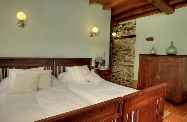 Country House 'Casa Da Penela - A Figueira' with Mountain View, Shared Terrace and Wi-Fi