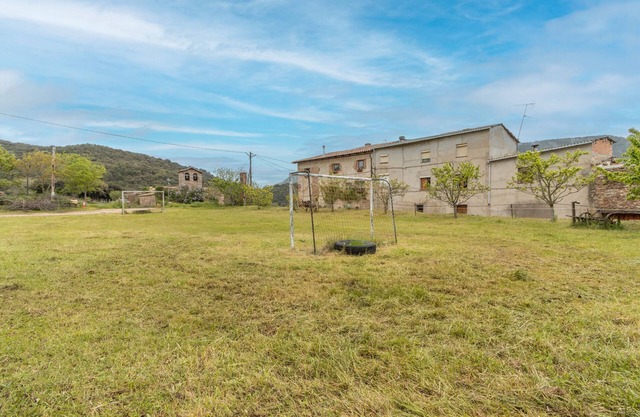 Country House 'Casa Vilanova' with Mountain View, Private Terrace and Wi-Fi