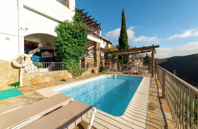 Country House 'El Mirador' with Mountain View, Wi-Fi and Air Conditioning