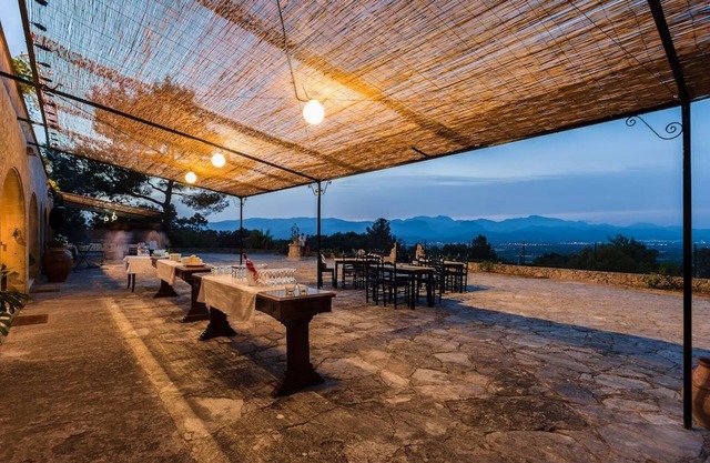 Country House 'Es Puig De Ses Coves' with Mountain View, Wi-Fi and Air Conditioning