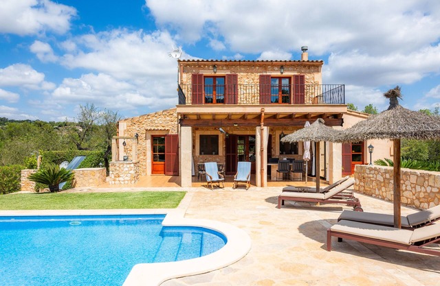 Country House 'Es Turó De Son Mel' with Mountain View, Private Pool and Wi-Fi