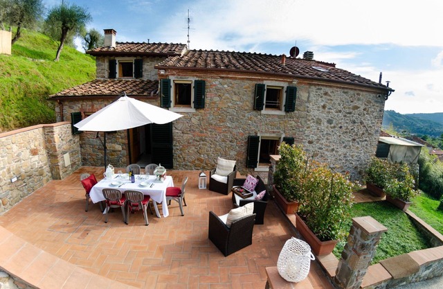 Country House/Farm House in Palmata with 5 bedrooms sleeps 11