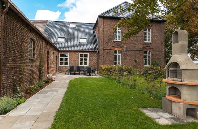 Country house for families and groups with optional wellness