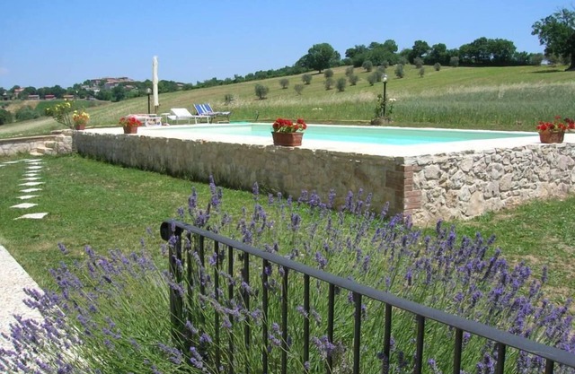 Country House Le Bandite between Todi and Amelia