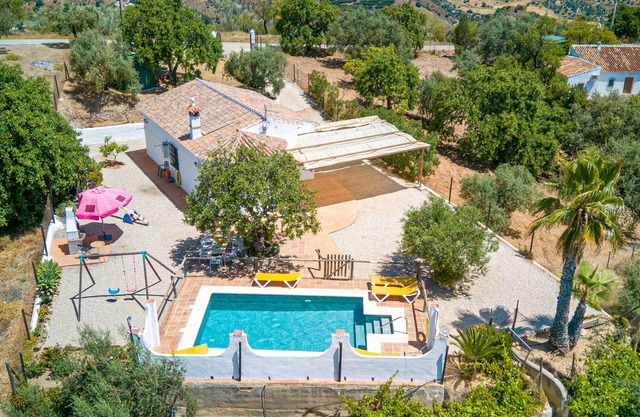 Country House 'La Casita Del Garrobo' with Mountain View, Wi-Fi and Air Conditioning