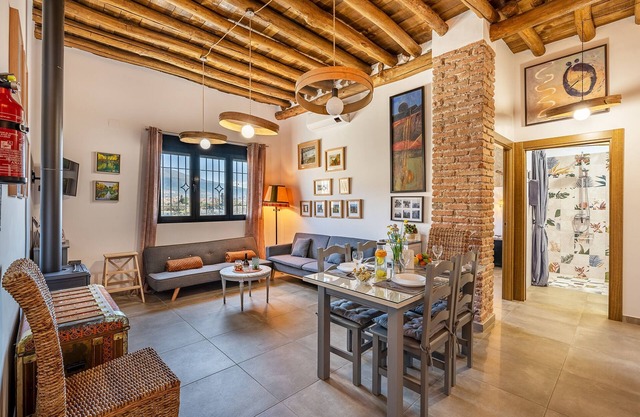 Country House 'La Criba - Casa Rural Eralta' with Mountain View, Wi-Fi and Air Conditioning