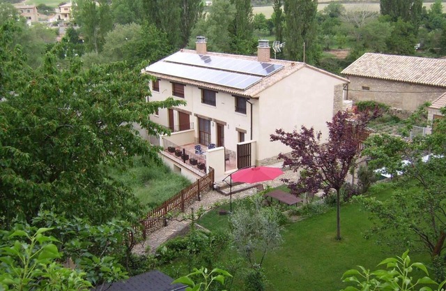 Country House 'Las Lezas' with Mountain View, Private Terrace and Wi-Fi