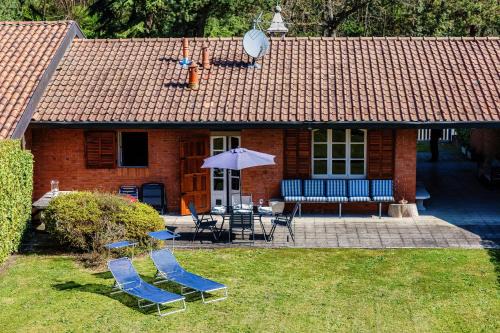Country House Montorfano - by MyHomeInComo