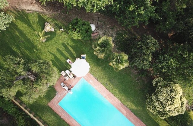 country house overlooking the Tiber Valley