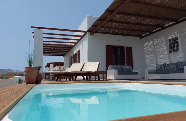 Country House 'Pasithea' with Sea View, Wi-Fi and Air Conditioning
