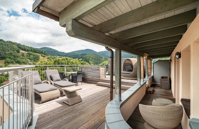Country House Room 'Sternsucher' with Covered Terrace and Wi-Fi