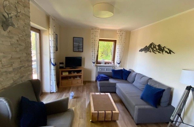 Country house still with large corner balcony and the view of the mountains ,box spring beds,dishwasher,microwave,sauna,