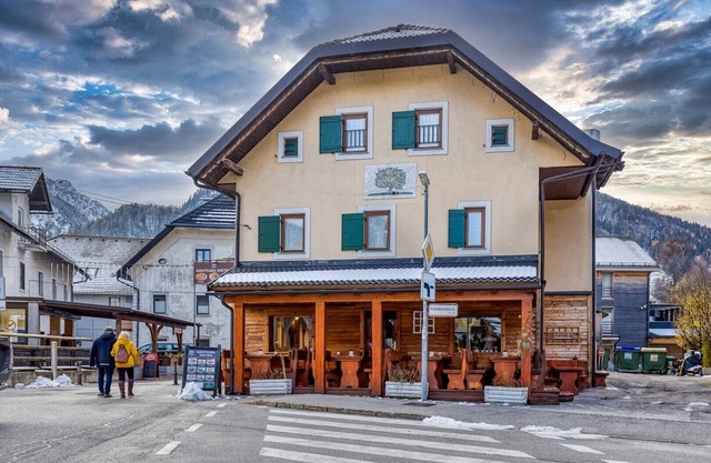 Country House Viktor/Two-Bedroom Apartment A1