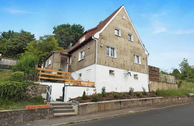 Country House 'Vogelsberger Bett Unser Korkhaus' with Mountain View, Private Terrace and Wi-Fi