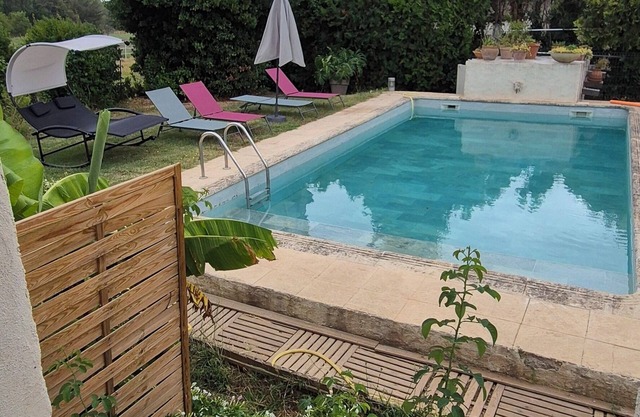 Country house with swimming pool