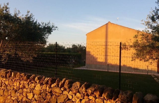 Country house with pool, renovated and well furnished