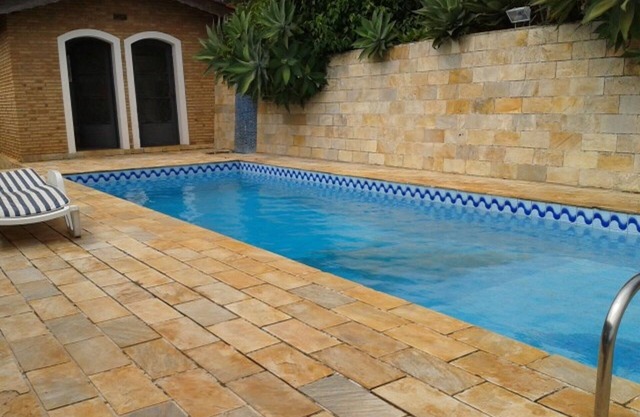 Country house, with large green area, close to Atibaia