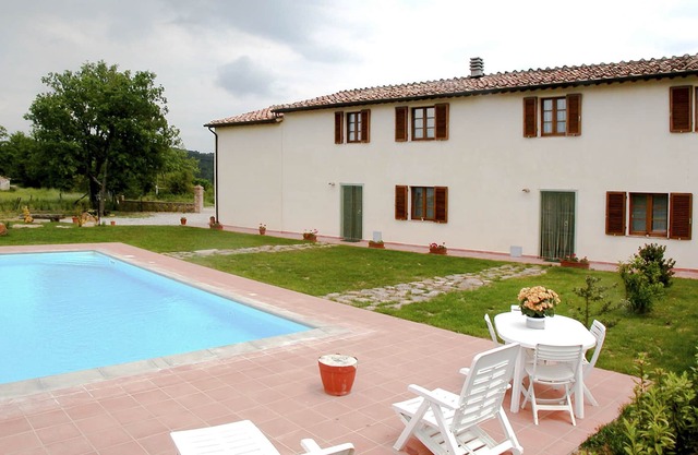 Country House with private pool on the hills of Siena (near Monticiano)