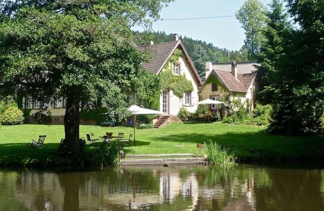 countryside apartment near the lake