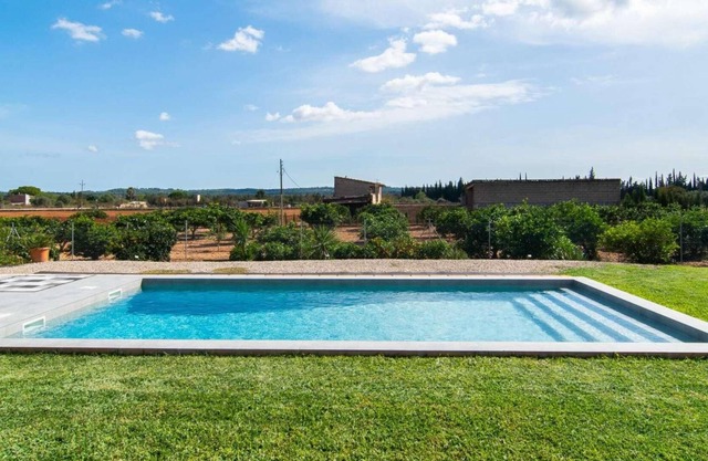 Countryside villa, high-end facilities great views