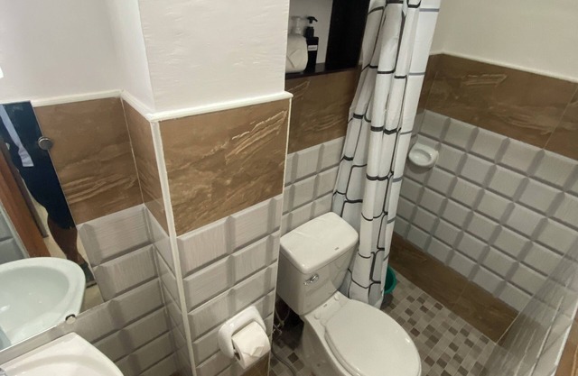 Couple’s Room- New Apartment in Palompon