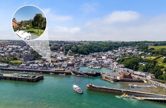 Court House - Five Bedroom House, Sleeps 10