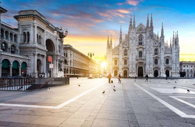 Court house in Milan - tourist rental