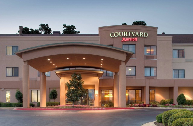Courtyard by Marriott Texarkana