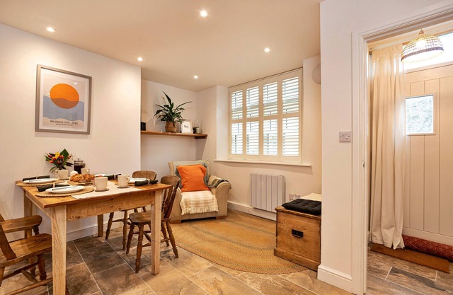 Courtyard Cottage