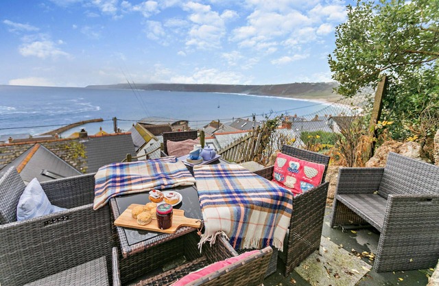 Cove Cottage - Sennen