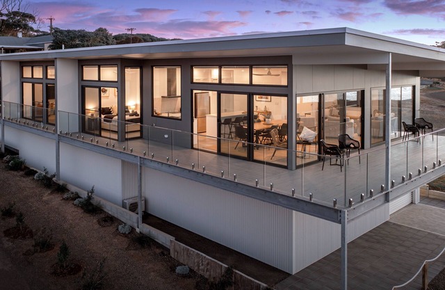 Cove Landing Marina Apartments 2&3 Sleeps 8