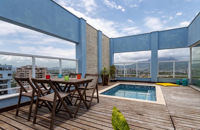 Coverage in Barra da Tijuca for 6 people | LC2207