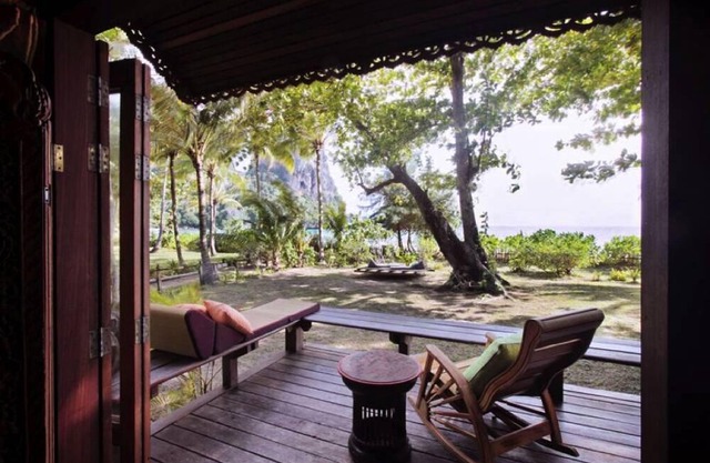 Covered Outdoor Bathroom Railay Beach