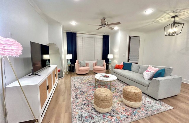 Cowbell Cottage ~ New construction luxury townhome, pet friendly!
