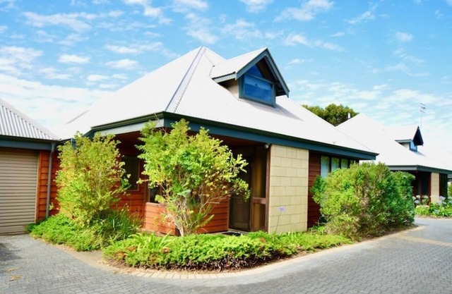 Cowrie Chalet - close to the river and town - Cowrie Chalet - Close to the river