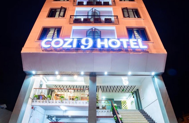 Cozi 9 Hotel