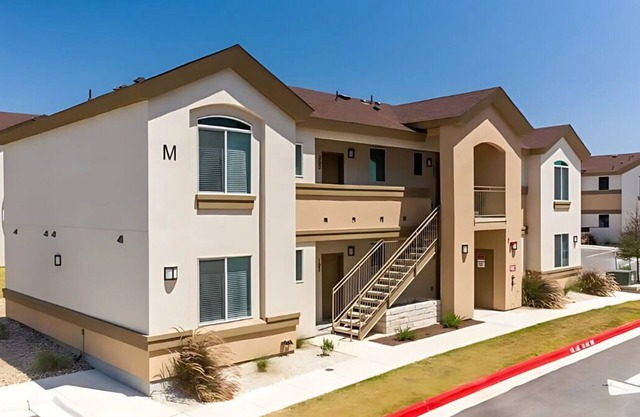 Cozy 1-bedroom apartment with AC, WiFi in lovely Cedar Park