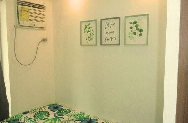 Cozy 1 Bedroom Condo with A/C
