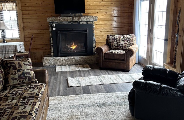 Cozy 1-bedroom villa in amazing Barton with WiFi