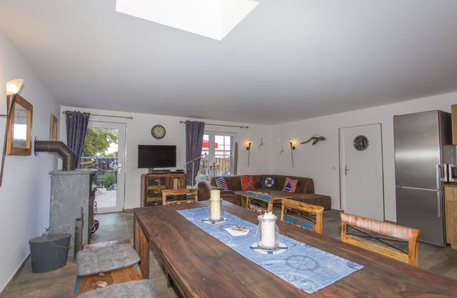 Cozy 100m² holiday home "Villa Schwarbylon"