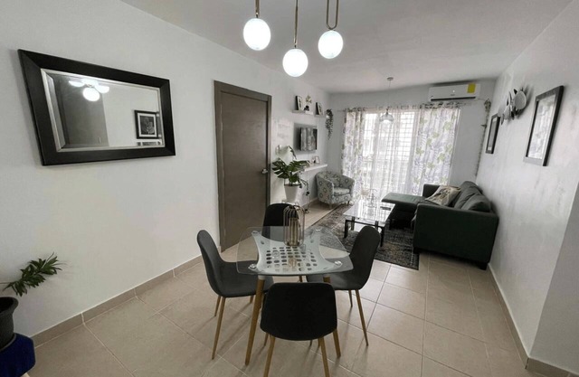 Cozy 2-bedroom apartment in serene Santo Domingo Este with AC, WiFi