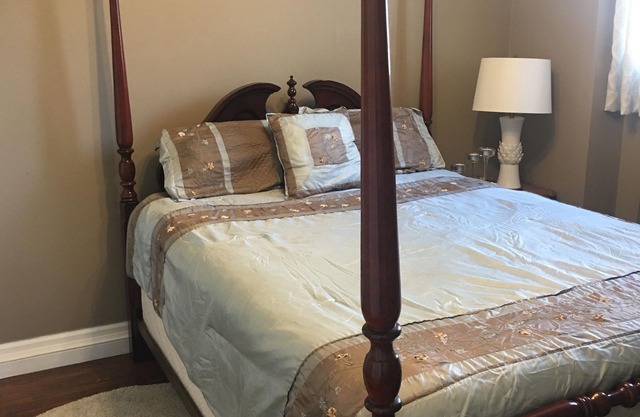 Cozy 2-bedrm apartment in historic Brockville!